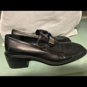 Women’s Gucci loafers
